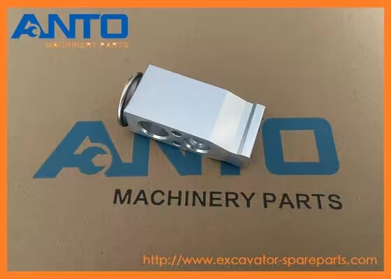 AN51515-A0490 katup ekspansi KOMATSU Bagian AC Excavator Untuk PC27MR PC30MR PC35MR